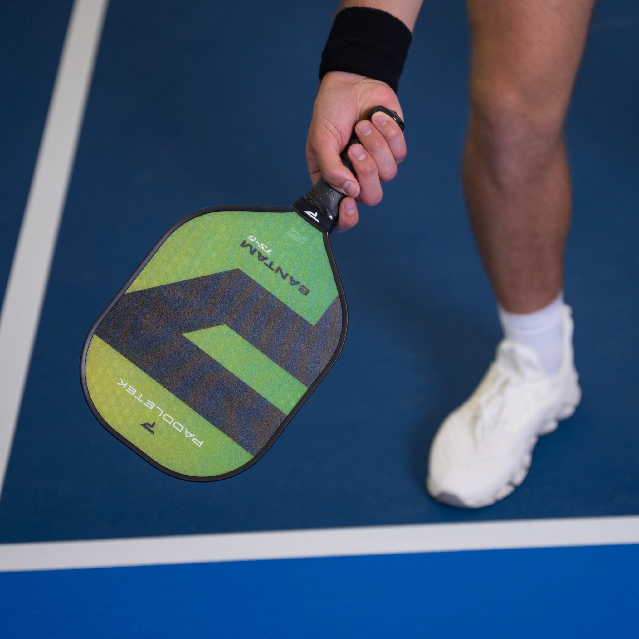 Paddletek バンタム TS-5 プロコンポジットピックルボールパドル Light Weight レッド Bantam-TS-5 PRO-軽量-薄型グリップ-パープル Paddletek Bantam TS-5